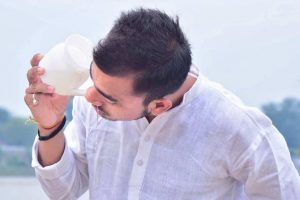 Jala Neti: Procedure, Health Benefits and Side Effects Jala Neti: Procedure, Health Benefits and Side Effects