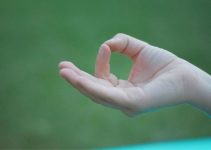 Gyan Mudra (Mudra of Knowledge): Meaning, How to Do It, Benefits, and Science