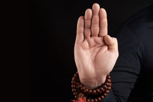 Abhaya Mudra: Meaning, How to Do It & Benefits (Gesture of Fearlessness)