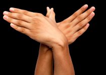 Garuda Mudra (Eagle Gesture): Meaning, How to Do and Benefits