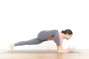 Lizard Pose (Utthan Pristhasana): How to Do, Varaitions & Benefits