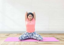 Uttana Mandukasana (Extended Frog Pose): How to Do and Benefits Uttana Mandukasana (Extended Frog Pose): How to Do and Benefits