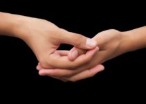 Ushas Mudra: Meaning, How to Do, Benefits