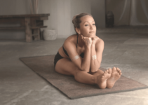 Kino Macgregor Bio, Husband, Diet, Height & Yoga Books Kino Macgregor Bio, Husband, Diet, Height & Yoga Books